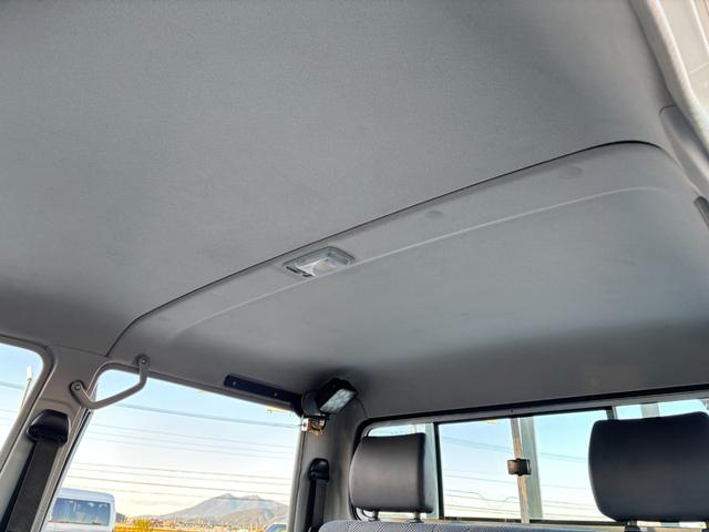 ランドクルーザー70 ピックアップ ランクル70/ランクル79/ユーザー買取車/30thアニバーサリーピックアップ/ガソリン/5MT/ETC/BFグッドリッチKO3ATタイヤ(2365/85R16)/社外16AW(46枚目)