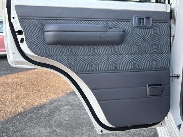 ランドクルーザー70 ピックアップ ランクル70/ランクル79/ユーザー買取車/30thアニバーサリーピックアップ/ガソリン/5MT/ETC/BFグッドリッチKO3ATタイヤ(2365/85R16)/社外16AW(51枚目)