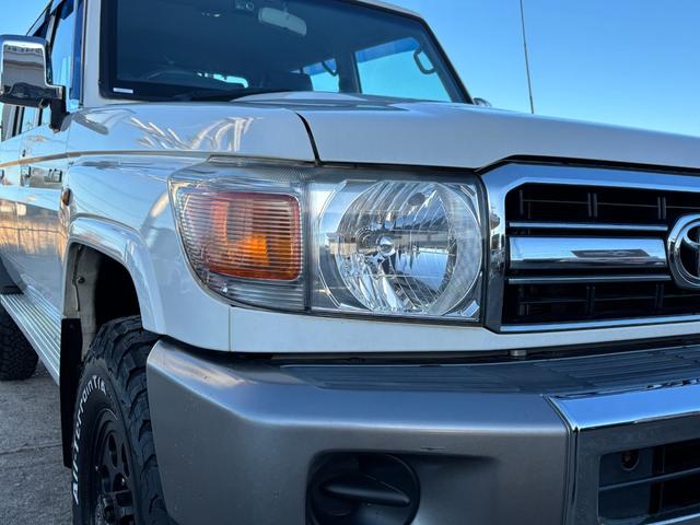 ランドクルーザー70 ピックアップ ランクル70/ランクル79/ユーザー買取車/30thアニバーサリーピックアップ/ガソリン/5MT/ETC/BFグッドリッチKO3ATタイヤ(2365/85R16)/社外16AW(54枚目)