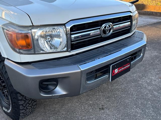 ランドクルーザー70 ピックアップ ランクル70/ランクル79/ユーザー買取車/30thアニバーサリーピックアップ/ガソリン/5MT/ETC/BFグッドリッチKO3ATタイヤ(2365/85R16)/社外16AW(56枚目)