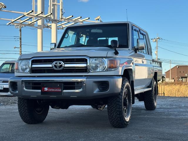 ランドクルーザー70 ピックアップ ランクル70/ランクル79/ユーザー買取車/30thアニバーサリーピックアップ/ガソリン/5MT/ETC/BFグッドリッチKO3ATタイヤ(2365/85R16)/社外16AW(57枚目)