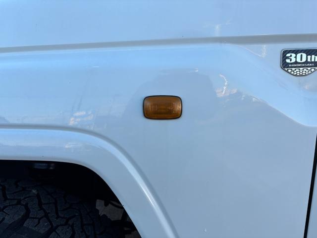 ランドクルーザー70 ピックアップ ランクル70/ランクル79/ユーザー買取車/30thアニバーサリーピックアップ/ガソリン/5MT/ETC/BFグッドリッチKO3ATタイヤ(2365/85R16)/社外16AW(60枚目)