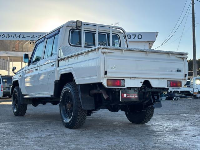 ランドクルーザー70 ピックアップ ランクル70/ランクル79/ユーザー買取車/30thアニバーサリーピックアップ/ガソリン/5MT/ETC/BFグッドリッチKO3ATタイヤ(2365/85R16)/社外16AW(72枚目)