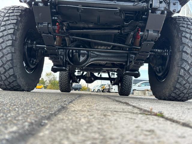 ランドクルーザー７０ ＺＸ　ランクル７０／ランクル７３／ディーゼル／４速ＡＴ／ＺＸ／ＦＲＰトップ／シュノーケル／社外１６ＡＷ／ジオランダーＭＴタイヤ（２５５／８５Ｒ１６）／リフトアップ／ショートボディー／社外ステアリング（16枚目）