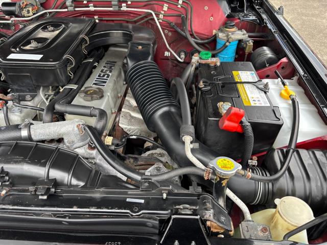 サファリ グランロード　サファリ／グランロード／ディーゼル／新品ブラック全塗装済み／新品ランチョショック／リフトアップ／５速マニュアル／マニュアルハブ／ＢＦグッドリッチマッドテレーンタイヤＫＭ３／社外１６ＡＷ／バンパーガード（18枚目）