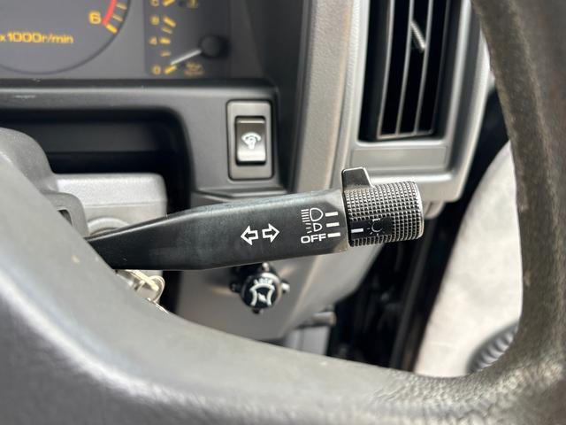 サファリ グランロード　サファリ／グランロード／ディーゼル／新品ブラック全塗装済み／新品ランチョショック／リフトアップ／５速マニュアル／マニュアルハブ／ＢＦグッドリッチマッドテレーンタイヤＫＭ３／社外１６ＡＷ／バンパーガード（46枚目）