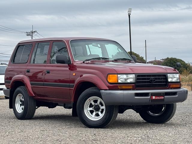 ランドクルーザー80 GX ランクル80/最終型/GX/5速MT/観音開き/ガソリン/1FZエンジン/新品全塗装/ETC/パイオニア製ナビ/フルセグTV/バックカメラ/エリートマックス16AW/ブリジストンタイヤ/リフトアップ(5枚目)