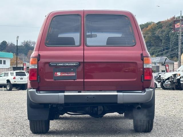 ランドクルーザー80 GX ランクル80/最終型/GX/5速MT/観音開き/ガソリン/1FZエンジン/新品全塗装/ETC/パイオニア製ナビ/フルセグTV/バックカメラ/エリートマックス16AW/ブリジストンタイヤ/リフトアップ(9枚目)