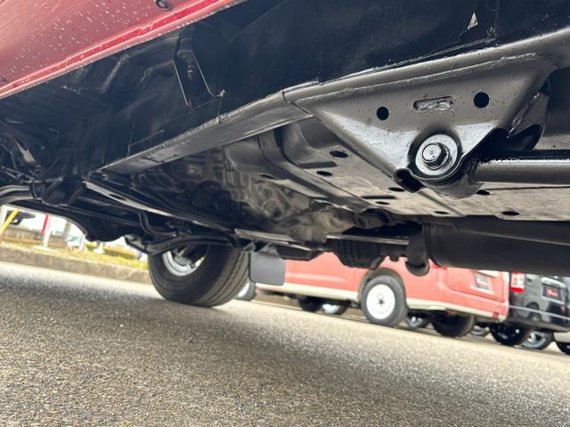 ランドクルーザー80 GX ランクル80/最終型/GX/5速MT/観音開き/ガソリン/1FZエンジン/新品全塗装/ETC/パイオニア製ナビ/フルセグTV/バックカメラ/エリートマックス16AW/ブリジストンタイヤ/リフトアップ(21枚目)