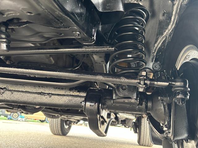 ランドクルーザー80 GX ランクル80/最終型/GX/5速MT/観音開き/ガソリン/1FZエンジン/新品全塗装/ETC/パイオニア製ナビ/フルセグTV/バックカメラ/エリートマックス16AW/ブリジストンタイヤ/リフトアップ(23枚目)