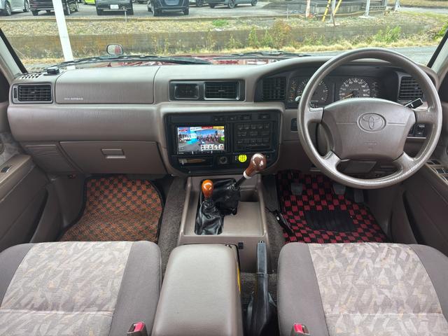 ランドクルーザー80 GX ランクル80/最終型/GX/5速MT/観音開き/ガソリン/1FZエンジン/新品全塗装/ETC/パイオニア製ナビ/フルセグTV/バックカメラ/エリートマックス16AW/ブリジストンタイヤ/リフトアップ(28枚目)