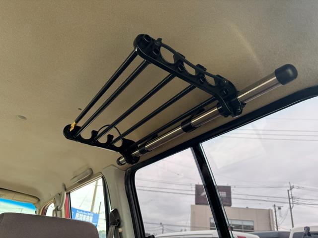 ランドクルーザー80 GX ランクル80/最終型/GX/5速MT/観音開き/ガソリン/1FZエンジン/新品全塗装/ETC/パイオニア製ナビ/フルセグTV/バックカメラ/エリートマックス16AW/ブリジストンタイヤ/リフトアップ(44枚目)