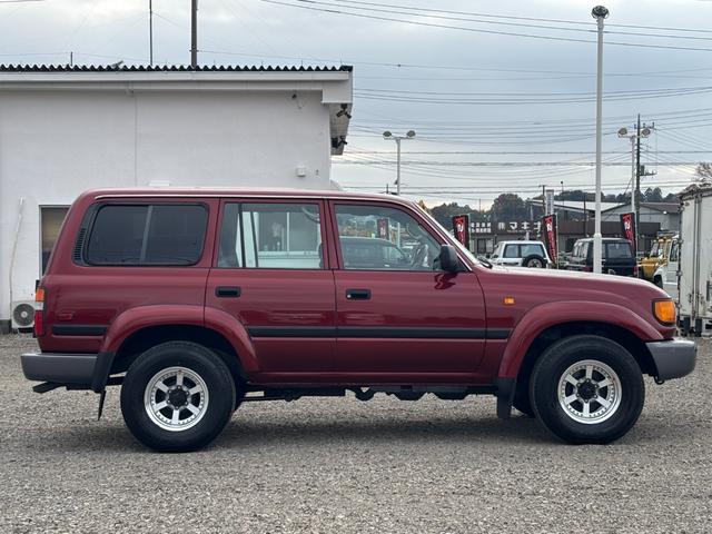 ランドクルーザー80 GX ランクル80/最終型/GX/5速MT/観音開き/ガソリン/1FZエンジン/新品全塗装/ETC/パイオニア製ナビ/フルセグTV/バックカメラ/エリートマックス16AW/ブリジストンタイヤ/リフトアップ(60枚目)