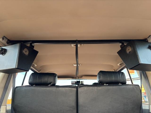 ランドクルーザー70 LX ランクル70/ランクル77/ディーゼル/5速MT/前後デフロック/LX/リフトアップ/社外ルーフラック/リアラダー/SUPER OFF ROADERフォグランプ/ウィンチ/ETC/シートカバー(47枚目)