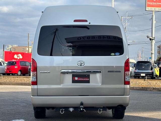 ハイエースワゴン グランドキャビン 4WD/10人乗り3ナンバー/新品ジオランダーX-ATタイヤ/新品BRUT16AW/ECLIPSEナビ/電動スライドドア/ETC/フリップダウンモニター/ドラレコ/Bカメラ/アルパインサウンドシステム(6枚目)