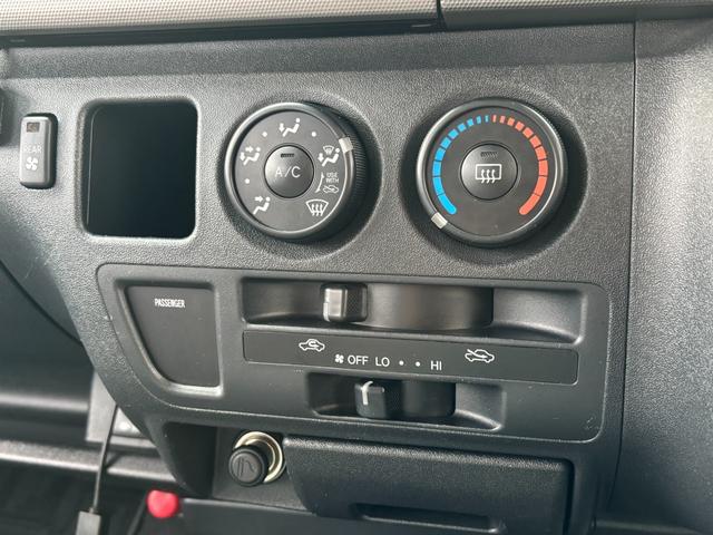 ハイエースワゴン グランドキャビン 4WD/10人乗り3ナンバー/新品ジオランダーX-ATタイヤ/新品BRUT16AW/ECLIPSEナビ/電動スライドドア/ETC/フリップダウンモニター/ドラレコ/Bカメラ/アルパインサウンドシステム(33枚目)