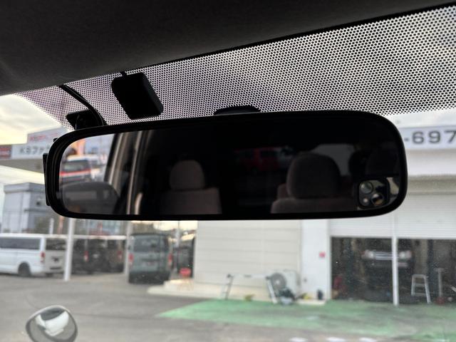 ハイエースワゴン グランドキャビン 4WD/10人乗り3ナンバー/新品ジオランダーX-ATタイヤ/新品BRUT16AW/ECLIPSEナビ/電動スライドドア/ETC/フリップダウンモニター/ドラレコ/Bカメラ/アルパインサウンドシステム(35枚目)