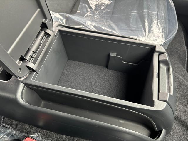 ハイエースバン