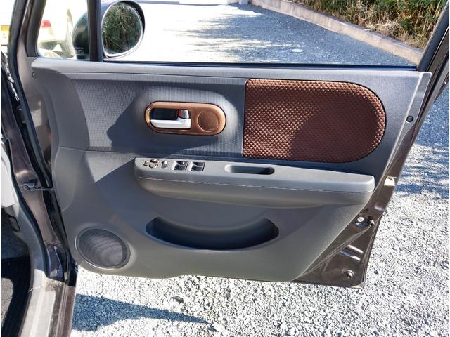 アルトラパン Ｇ　車検２年付き　エンジンオイル・オイルエレメント・ブレーキオイル・ワイパーゴム３本交換　ナビ　ＢＴ　ＴＶ　ＥＴＣ　プッシュスタート　オートエアコン　アイドリングストップ　シートリフター　ベンチシート（49枚目）