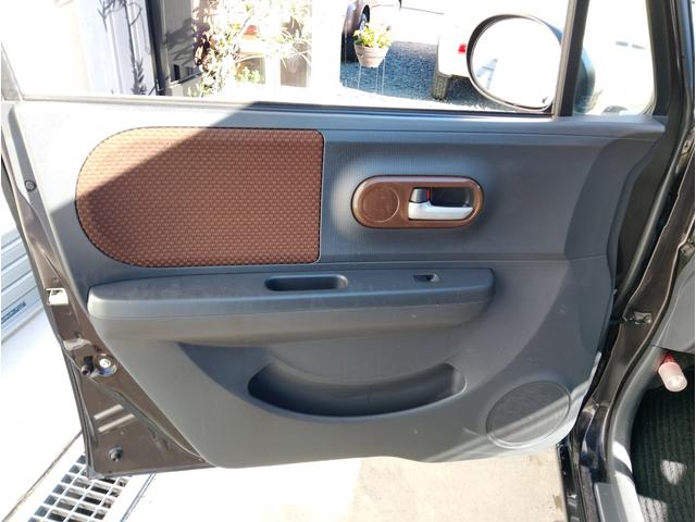 アルトラパン Ｇ　車検２年付き　エンジンオイル・オイルエレメント・ブレーキオイル・ワイパーゴム３本交換　ナビ　ＢＴ　ＴＶ　ＥＴＣ　プッシュスタート　オートエアコン　アイドリングストップ　シートリフター　ベンチシート（50枚目）