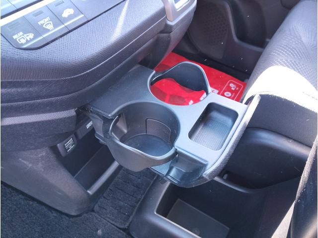 ステップワゴンスパーダ Ｚ　ＨＤＤナビエディション（29枚目）