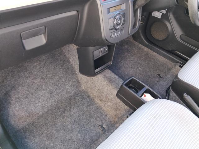 アルト Ｘ　車検２年付き（エンジンオイル・オイルフィルター・ブレーキオイル・バッテリー・ワイパーゴム３本交換）衝突被害軽減ブレーキ　プッシュスタート　オートエアコン　純正１５インチアルミホイール　ＥＴＣ付き（32枚目）