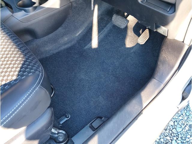 アクア X-アーバン 車検2年付き(エンジンオイル・オイルフィルター・ブレーキオイル・ワイパゴム3本交換)純正ナビ TV BT バックカメラ ETC フルエアロ 純正アルミホイール オートエアコン キーレスエントリー(40枚目)