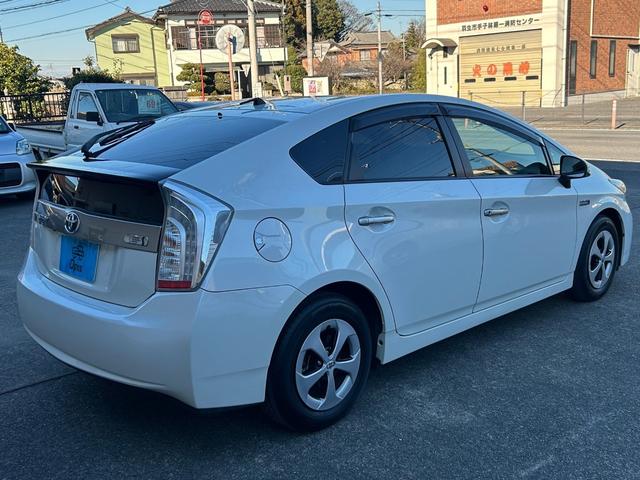 プリウスPHV G 純正HDDナビ フルセグTV バックカメラ ドライブレコーダー DVD再生 シートヒーター ハーフレザーシート ビルトインETC HIDヘッドライト ドアバイザー 純正アルミホイール(3枚目)