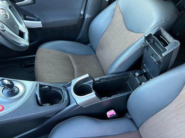 プリウスPHV G 純正HDDナビ フルセグTV バックカメラ ドライブレコーダー DVD再生 シートヒーター ハーフレザーシート ビルトインETC HIDヘッドライト ドアバイザー 純正アルミホイール(32枚目)