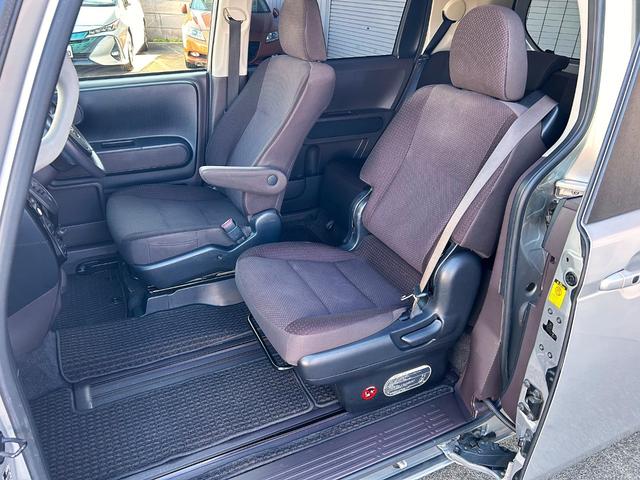 スペイド Ｇ　カロッツェリア製メモリーナビ　バックカメラ　プッシュスタート　シートヒーター　ＨＩＤヘッドライト　フルセグＴＶ　ＤＶＤ再生　Ｂｌｕｅｔｏｏｔｈ　ステアリングリモコン　リアガラスフィルム施工　ＥＴＣ（17枚目）