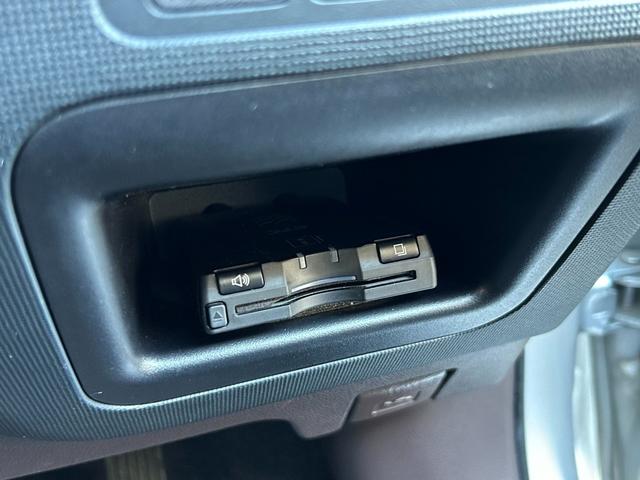 スペイド Ｇ　カロッツェリア製メモリーナビ　バックカメラ　プッシュスタート　シートヒーター　ＨＩＤヘッドライト　フルセグＴＶ　ＤＶＤ再生　Ｂｌｕｅｔｏｏｔｈ　ステアリングリモコン　リアガラスフィルム施工　ＥＴＣ（27枚目）