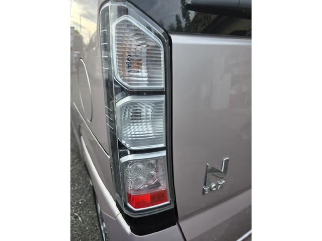 N-BOX G SSパッケージ バックカメラ 両側電動スライドドア ナビ スマートキー アイドリングストップ 電動格納ミラー ベンチシート CVT 盗難防止システム ABS ESC CD DVD再生 チップアップシート(42枚目)