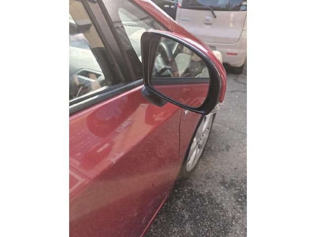 プリウス Sツーリングセレクション ETC TV アルミホイール LEDヘッドランプ ヘッドライトウォッシャー CVT スマートキー アイドリングストップ 電動格納ミラー 盗難防止システム CD ミュージックプレイヤー接続可 記録簿(32枚目)