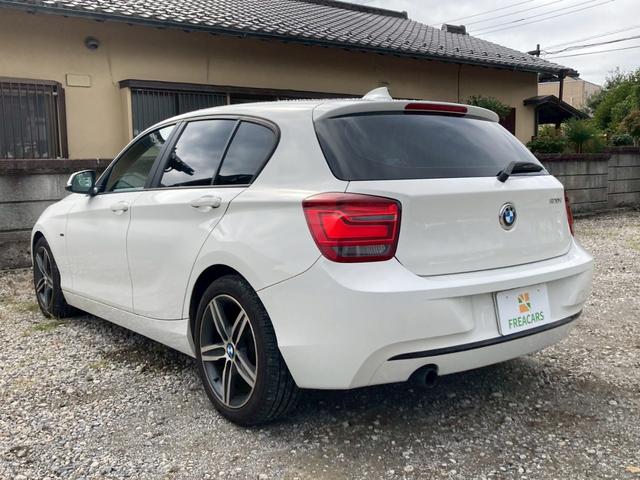 １シリーズ １２０ｉ　スポーツ　ＥＴＣ　オートライト　禁煙車　ナビ　スマートキー　パワーシート（3枚目）