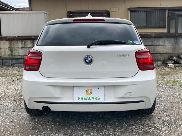 １シリーズ １２０ｉ　スポーツ　ＥＴＣ　オートライト　禁煙車　ナビ　スマートキー　パワーシート（4枚目）