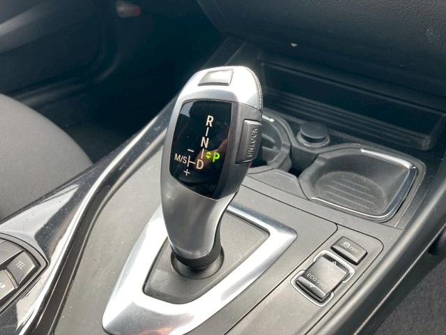 １シリーズ １２０ｉ　スポーツ　ＥＴＣ　オートライト　禁煙車　ナビ　スマートキー　パワーシート（31枚目）