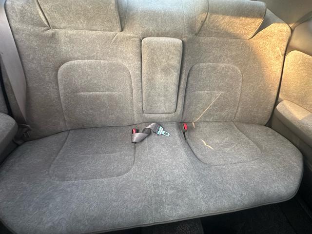 NISSAN LAUREL 25MEDALIST