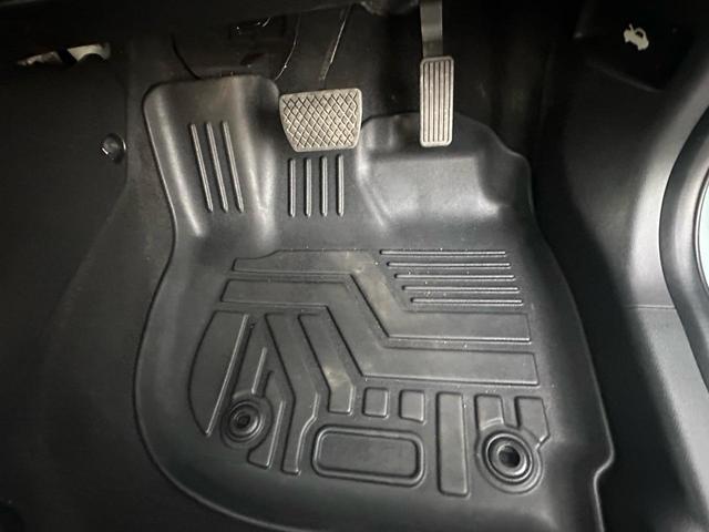 フィット ｅ：ＨＥＶクロスター　ＥＴＣ２．０ワンオーナー・純正ナビ・Ｄレコ・バックカメラ（15枚目）