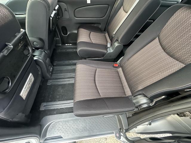 セレナ ハイウェイスター Vエアロモード+セーフティ SHV(44枚目)