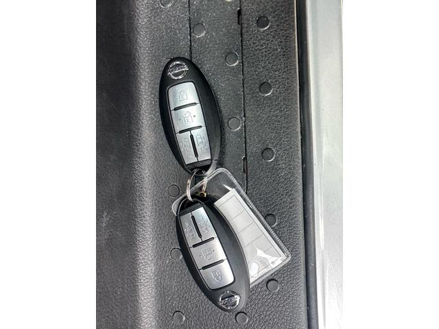 セレナ ハイウェイスター Vエアロモード+セーフティ SHV(50枚目)