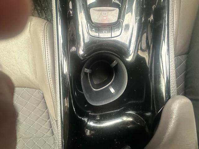 C-HR G モード ネロ セーフティ プラスフルモデリスタエアロキット BSM パノラマビュー スペアタイヤ フルセグ 衝突被害軽減システム ETC ドラレコ LEDヘッドランプ フルエアロ 記録簿(23枚目)