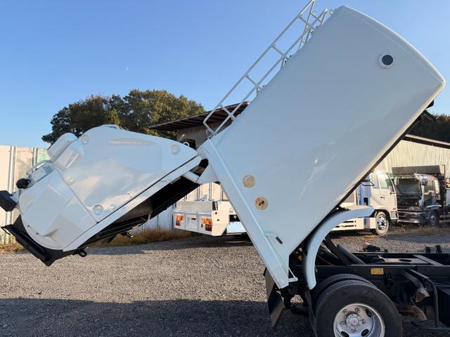 ダイナトラック 全塗装仕上げ済み 塵芥車/パッカー車 極東開発工業製 GB50-83D-S 巻き込み式/回転板式 ダンプ排出式 容積5.0立米 連続スイッチ 汚水タンク ターボ 積載2t 5速MT(22枚目)