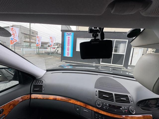 Eクラスステーションワゴン E300 ステーションワゴン 純正ナビ AT AAC  PS PW AW エアB ABS 革シート SR ナビ ドライブレコーダー 禁煙(27枚目)
