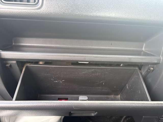 キャリイバン キャリイトラック４ＷＤ　キャリイトラック　　４ＷＤ　５速マニュアル　走行１万６，６６２Ｋｍ！（15枚目）