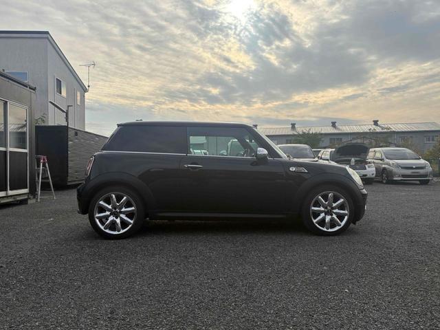 MINI クーパー アルミホイール AT ABS エアコン パワーステアリング パワーウィンドウ(4枚目)