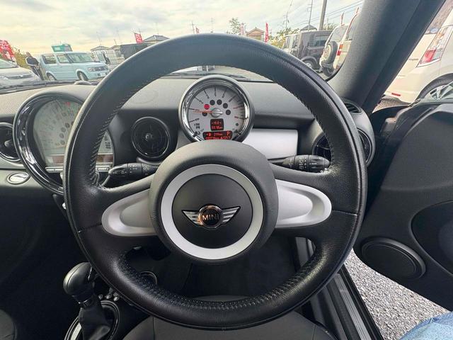 MINI クーパー アルミホイール AT ABS エアコン パワーステアリング パワーウィンドウ(16枚目)