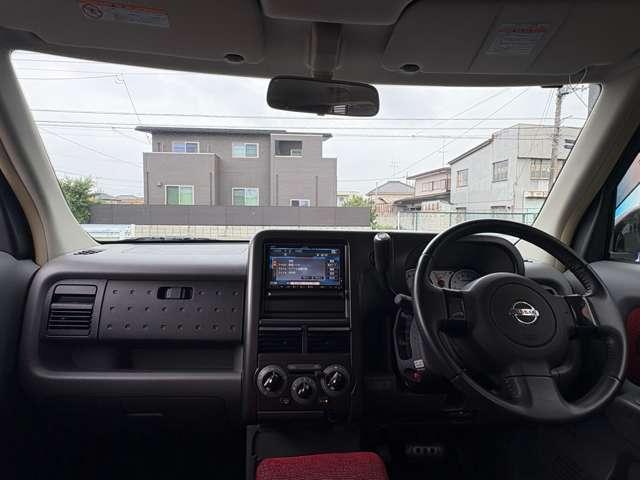 キューブ １５Ｍ　ＨＤＤナビ　ＥＴＣ　禁煙　ＤＴＶ　禁煙　ＡＴ　ＡＣ　ＰＳ　ＡＢＳ（11枚目）