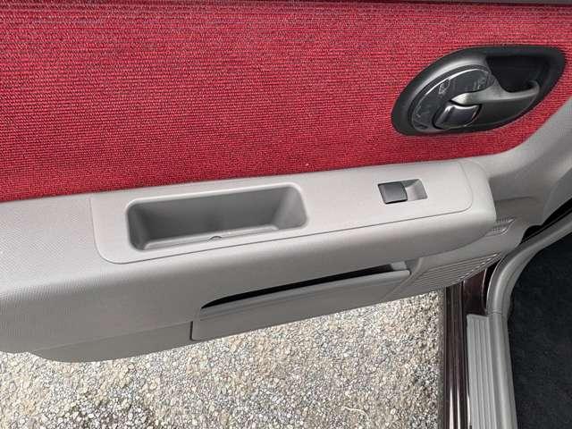 キューブ １５Ｍ　ＨＤＤナビ　ＥＴＣ　禁煙　ＤＴＶ　禁煙　ＡＴ　ＡＣ　ＰＳ　ＡＢＳ（22枚目）