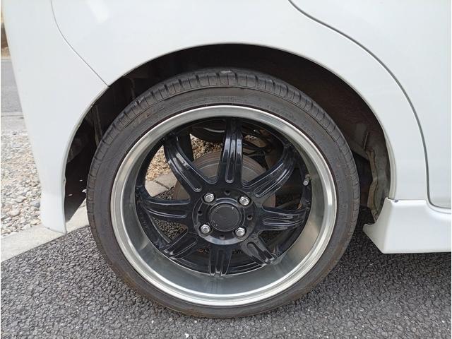 タント カスタムＸスペシャル　ワンオーナー　スマートキー　カーナビ　バックカメラ　ドライブレコーダー　社外アルミホイール　フォグランプ　ハロゲンランプ　ウインカーミラー（20枚目）