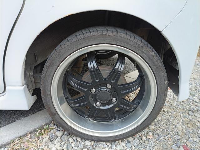 タント カスタムＸスペシャル　ワンオーナー　スマートキー　カーナビ　バックカメラ　ドライブレコーダー　社外アルミホイール　フォグランプ　ハロゲンランプ　ウインカーミラー（22枚目）